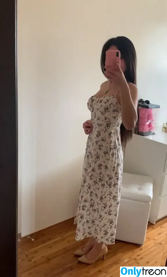 Cari Do nude photo #0063 (Cari_do1 / sasssysiumai)