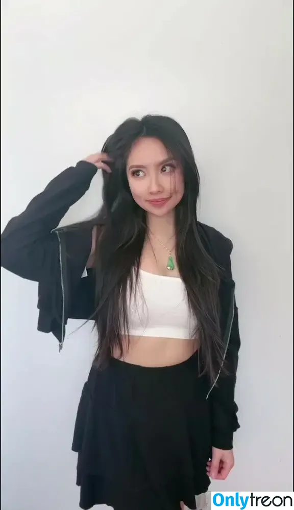 Cari Do nude photo #0097 (Cari_do1 / sasssysiumai)