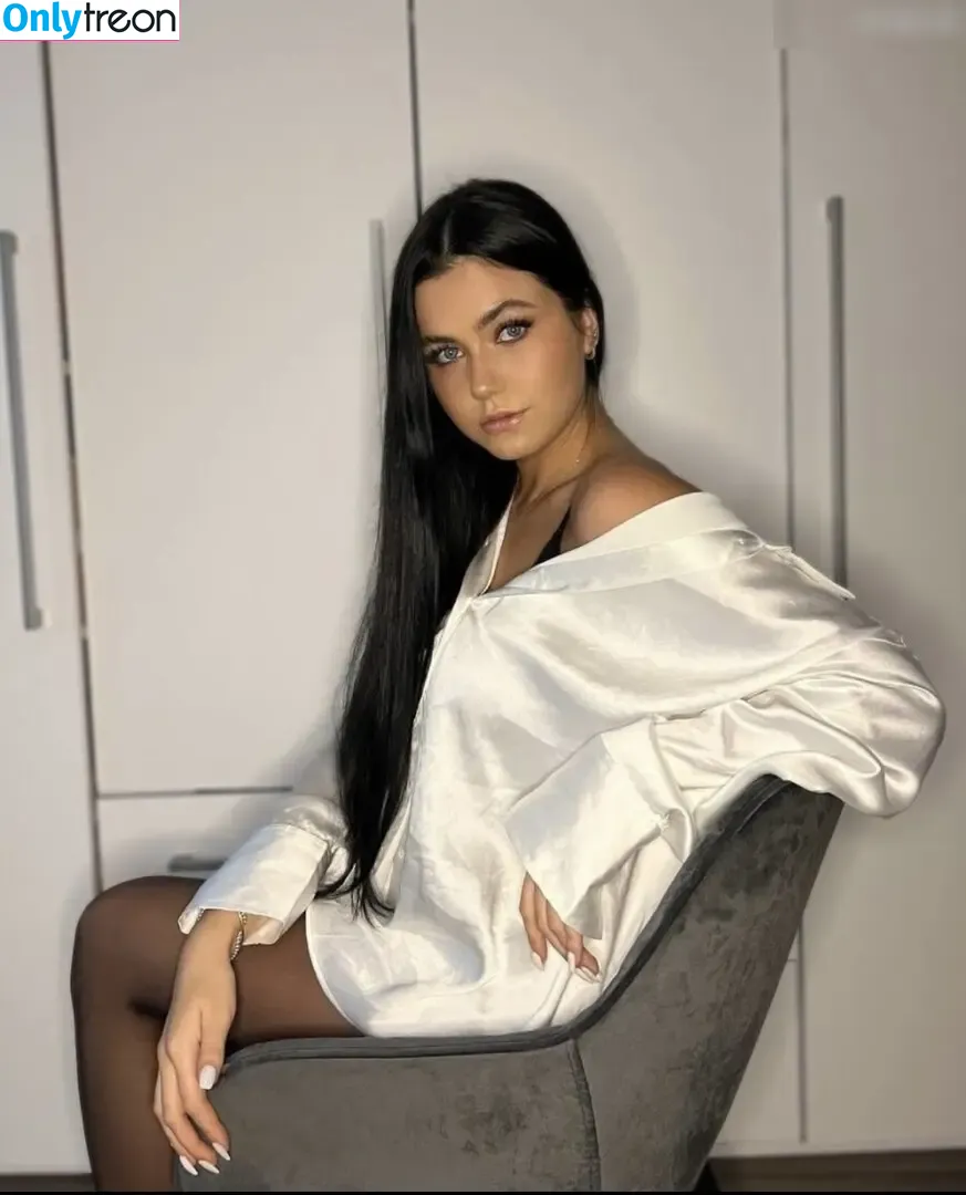 Carina Cute nude photo #0046 (carinacute)