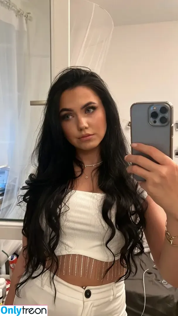 Carina Cute nude photo #0127 (carinacute)
