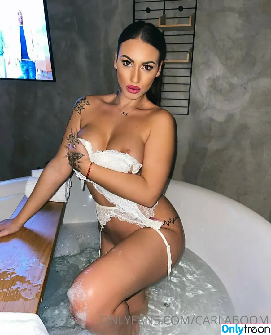 carlaboom nude photo #0521 (carlaboomoficial)
