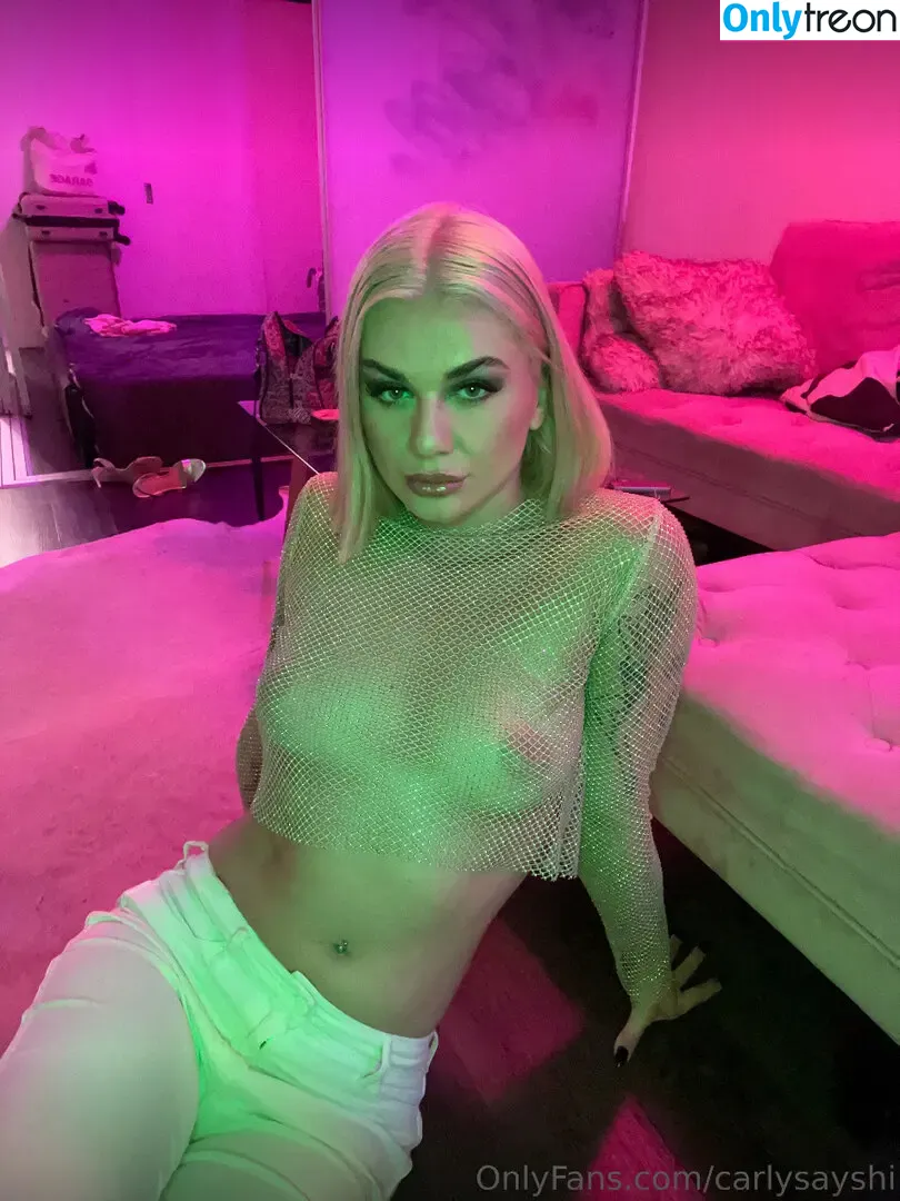 Carlysayshi nude photo #0016 (Carly H / Hungarian Princess / carlyashira)