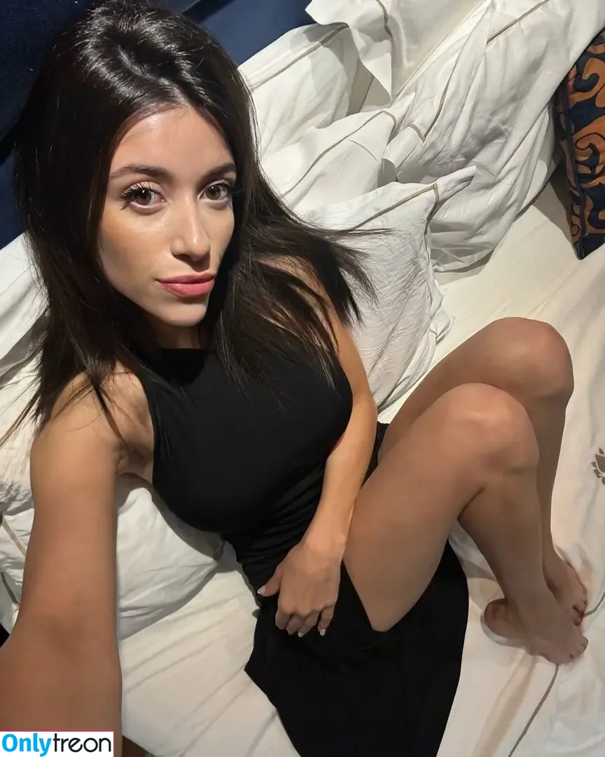 Carmela Barone nude photo #0036 (carmbarone / carmelabaronne / idoliveinheels)