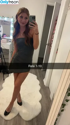 Carmela / carmelaclutchfree / carmmiee / carmmieecat nude photo #0026