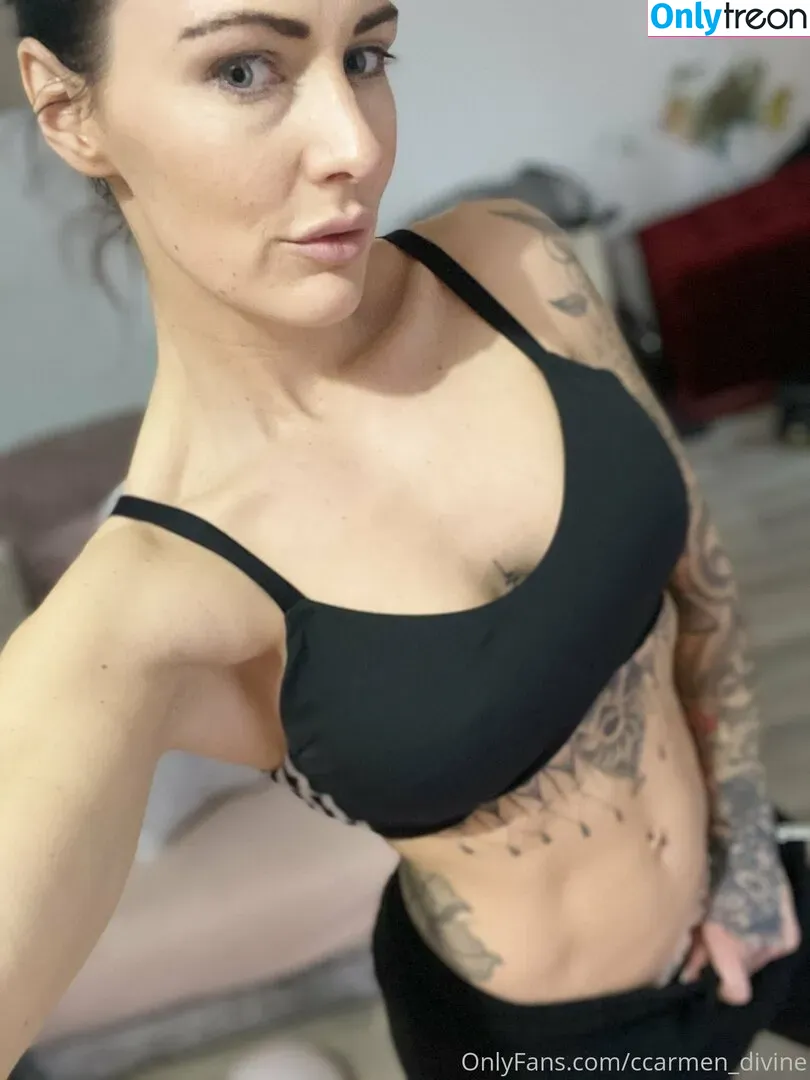 carmen_divinefree nude photo #0001 (mzsouthernflava)