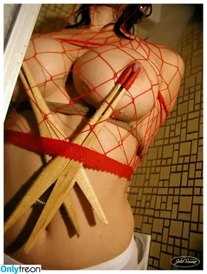 Carmen Garcia / carmengar__ nude photo #5739