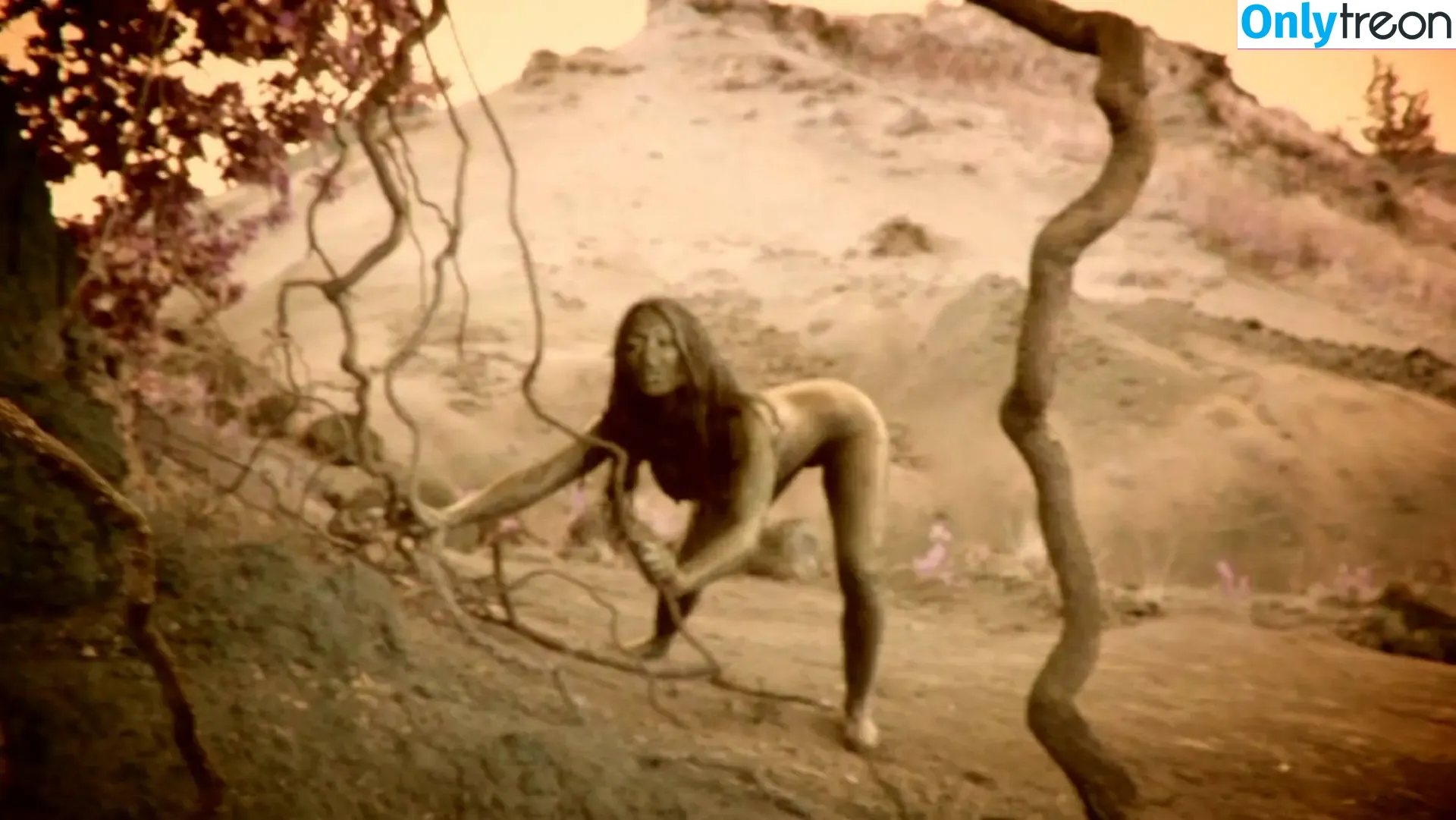 Carmen Garcia nude photo #5359 (carmengar__)