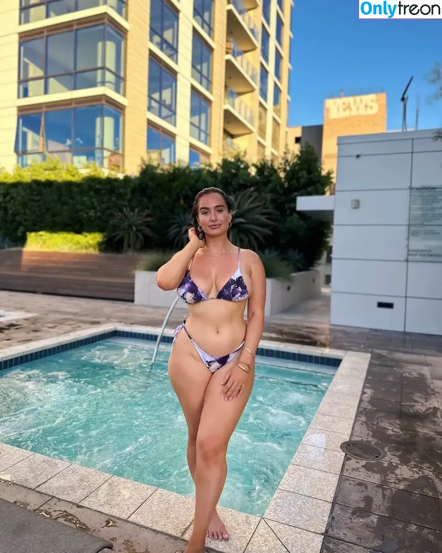 Carmen Rose Alhanti Rogers nude photo #0002 (thisisrosealhanti / thisisroserogers)