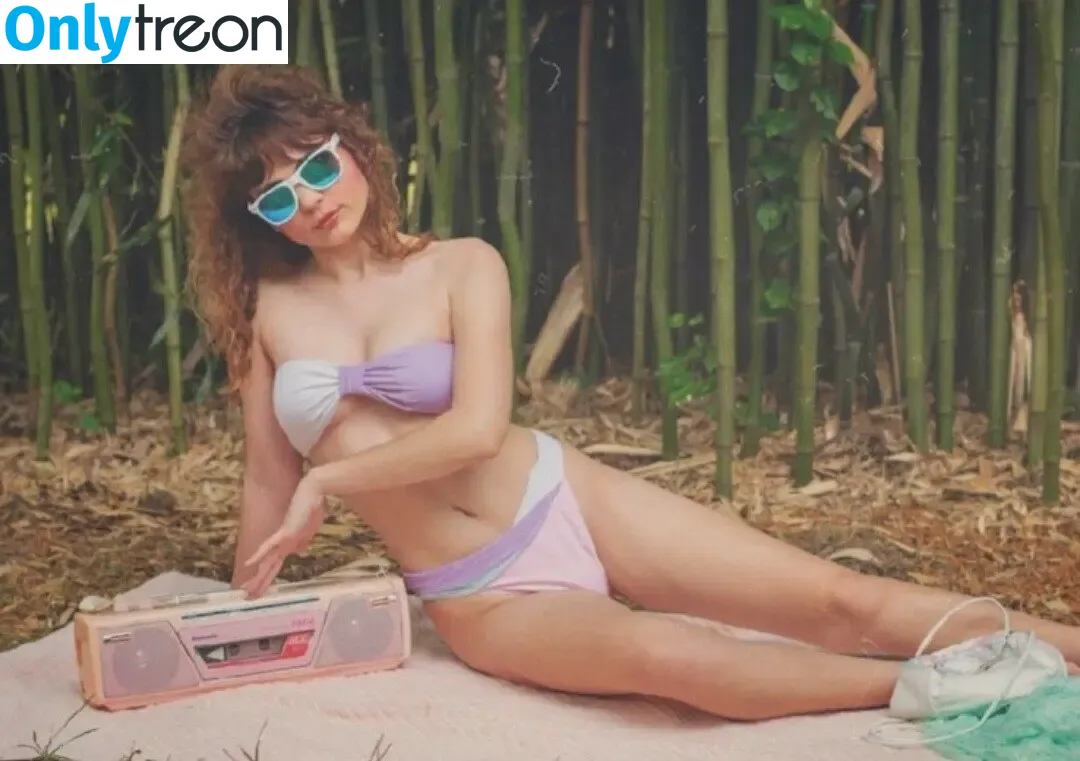 Carntbuyme80s nude photo #0010 (cantbuyme80s / cantbuyme80s_)