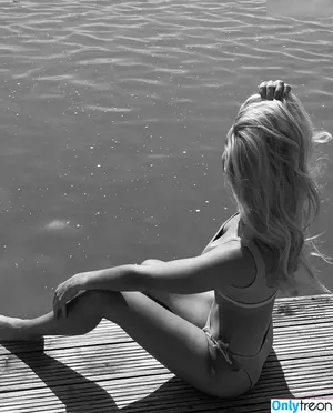 Caro Mareike / caromareike nude photo #0001