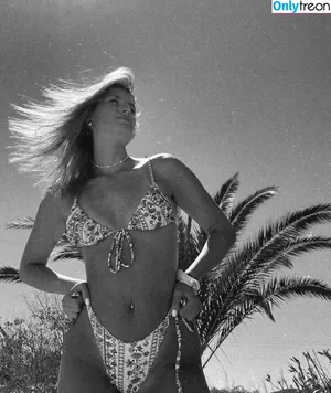 Caro Winter / carowinter.music nude photo #0003