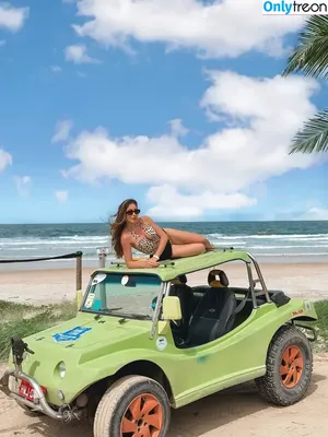 Carol Narizinho / carolnarizinho / emilynarizinho / ex-panicat nude photo #0132