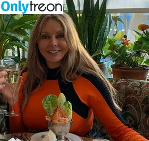 Carol Vorderman / carolvorders nude photo #0697