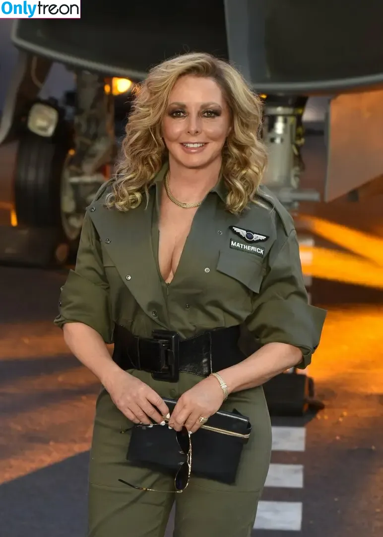 Carol Vorderman nude photo #0113 (carolvorders)