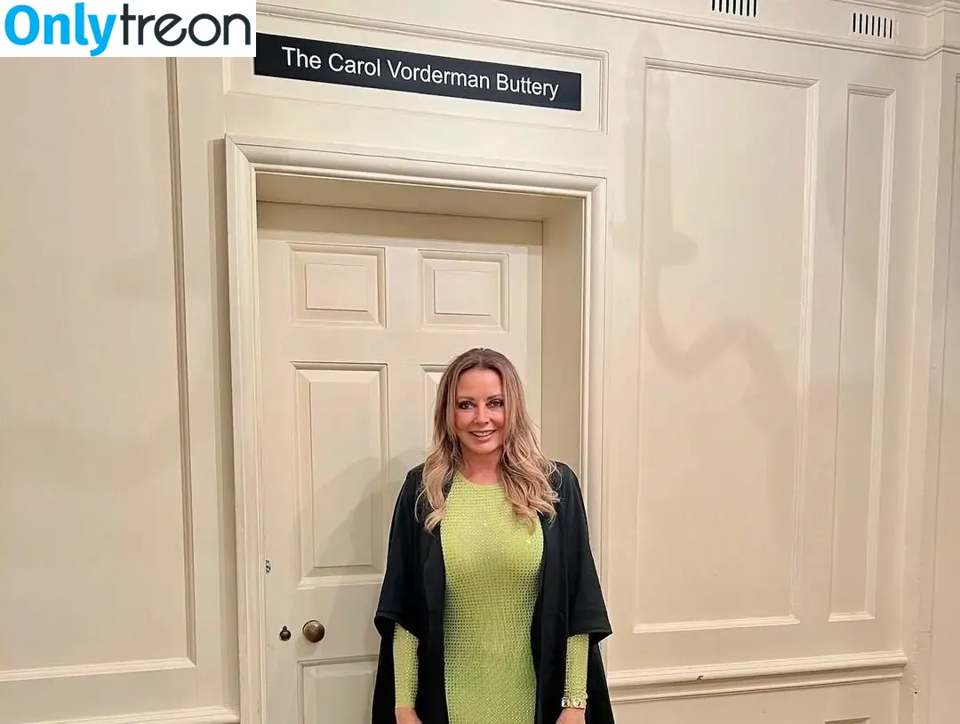 Carol Vorderman nude photo #0290 (carolvorders)