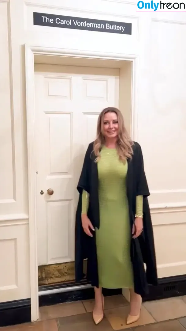 Carol Vorderman nude photo #0598 (carolvorders)