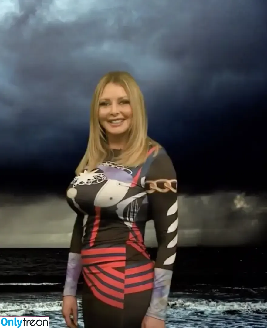 Carol Vorderman nude photo #0808 (carolvorders)