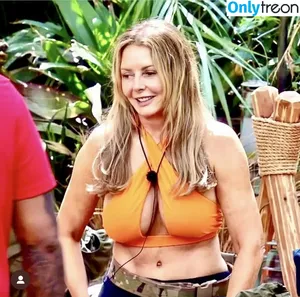 Carol Vorderman / carolvorders nude photo #1002