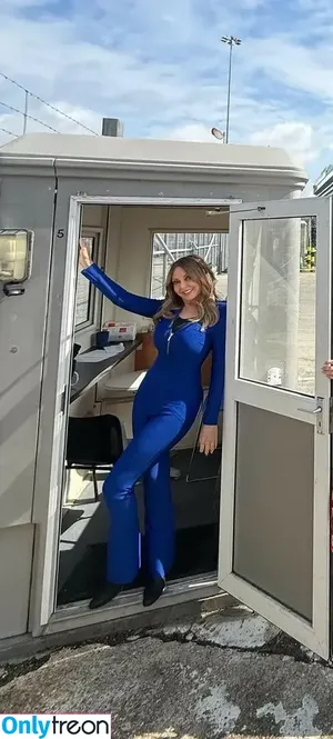 Carol Vorderman / carolvorders nude photo #1755