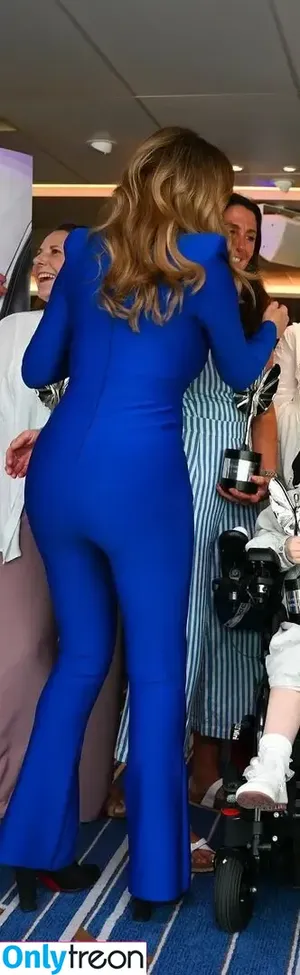 Carol Vorderman / carolvorders nude photo #1765