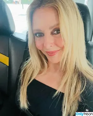 Carol Vorderman / carolvorders nude photo #1808