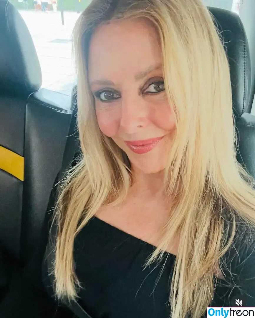 Carol Vorderman nude photo #1808 (carolvorders)