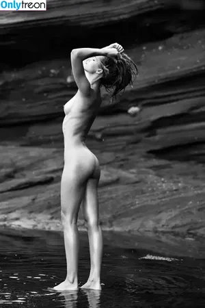Caroline Kelley / carolineannkelley nude photo #0039
