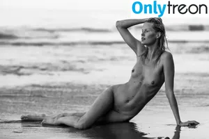 Caroline Winberg / carolinewinberg nude photo #0008