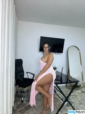  nude photo #0005