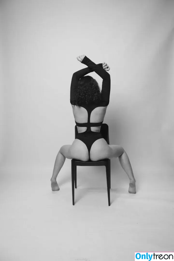 carpe_diemmm nude photo #0007 (jee__son)