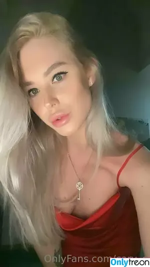  nude photo #0015