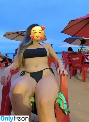 casada_karol / casadakrol nude photo #0004