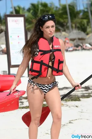 Casey Batchelor / caseybatchelor1 nude photo #0328