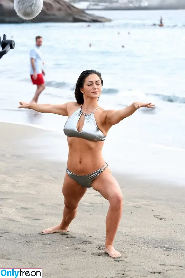 Casey Batchelor nude photo #0313 (caseybatchelor1)