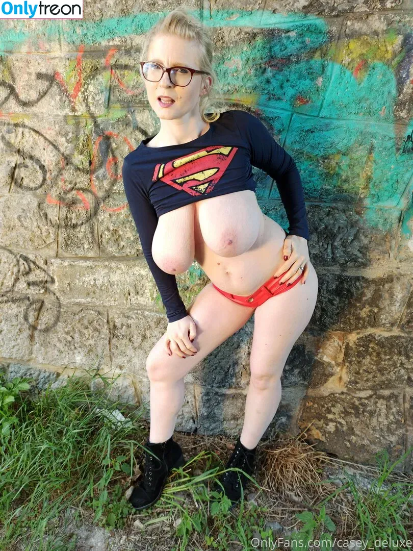 Casey Deluxe nude photo #0025 (casey_deluxe / caseydeluxe / caseydeluxe2.0)
