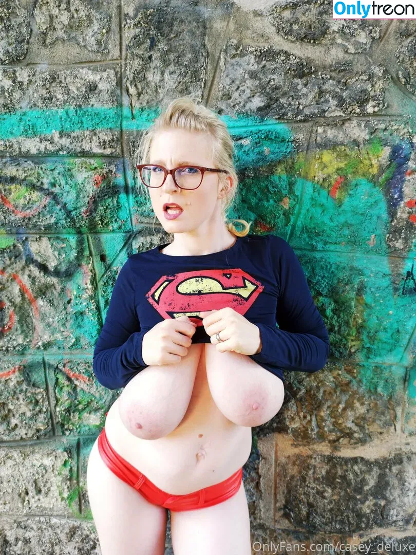 Casey Deluxe nude photo #0026 (casey_deluxe / caseydeluxe / caseydeluxe2.0)