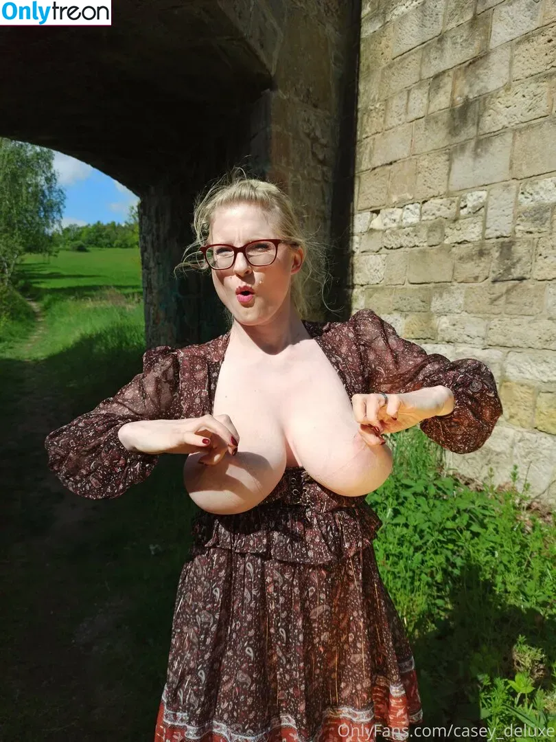 Casey Deluxe nude photo #0199 (casey_deluxe / caseydeluxe / caseydeluxe2.0)