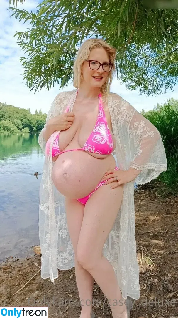 Casey Deluxe nude photo #0830 (casey_deluxe / caseydeluxe / caseydeluxe2.0)