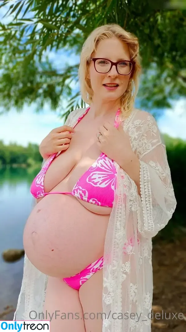 Casey Deluxe nude photo #0837 (casey_deluxe / caseydeluxe / caseydeluxe2.0)