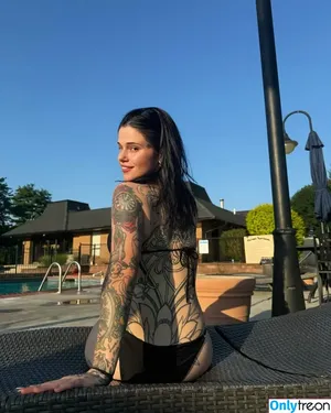 Caseyfirefly nude photo #0009