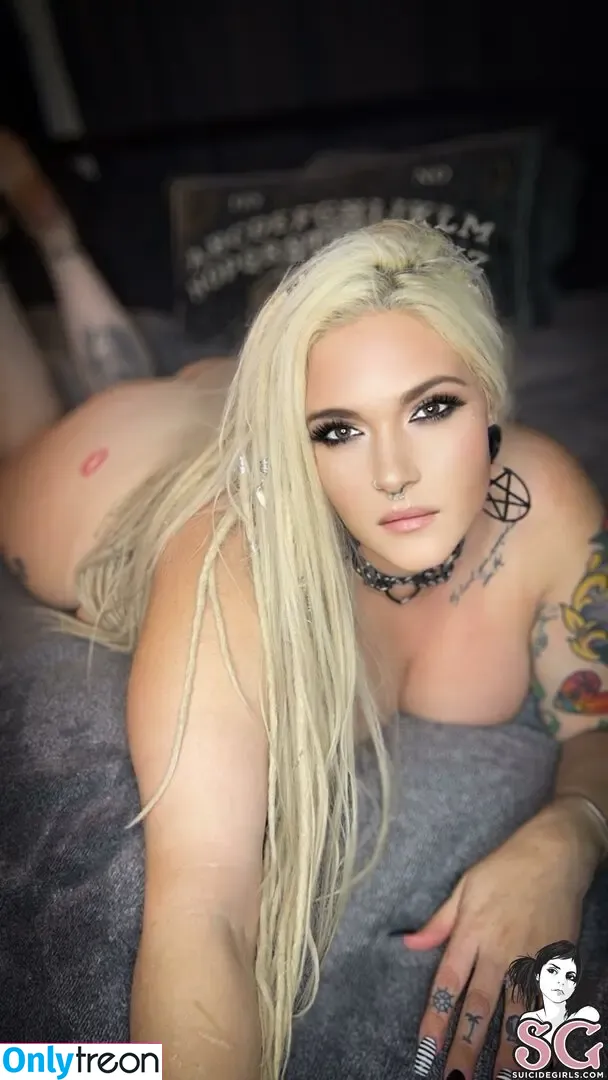 Caspianjanexx nude photo #0009 (caspian_jane_xx / caspianxr)