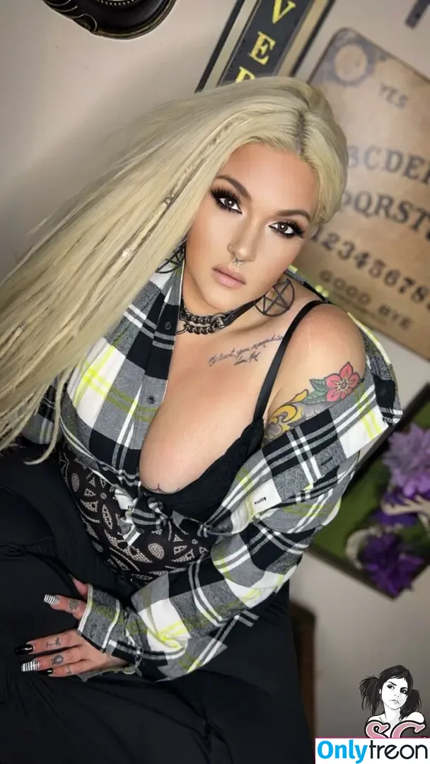 Caspianjanexx nude photo #0014 (caspian_jane_xx / caspianxr)