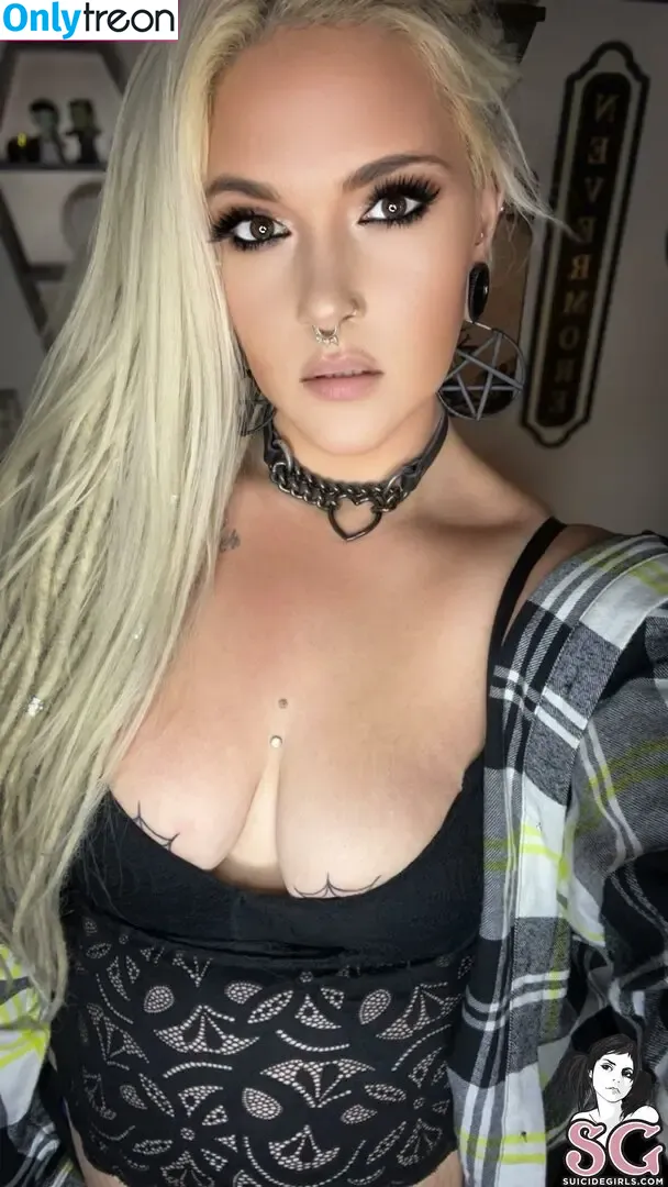 Caspianjanexx nude photo #0019 (caspian_jane_xx / caspianxr)