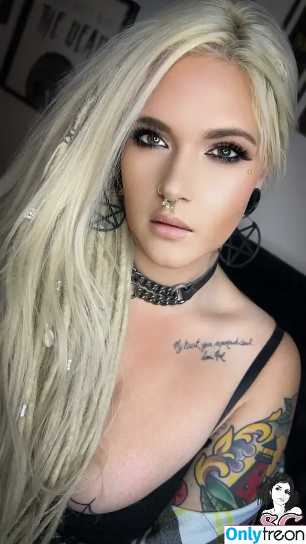 Caspianjanexx nude photo #0024 (caspian_jane_xx / caspianxr)