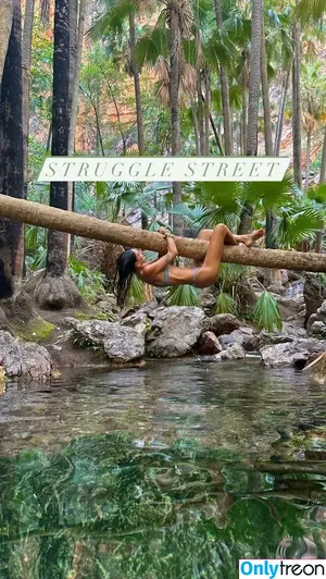 Cass Van Advantures / cassadvantures nude photo #0001