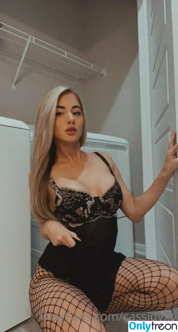 cassidyxo nude photo #0341 (thecassidyxo)