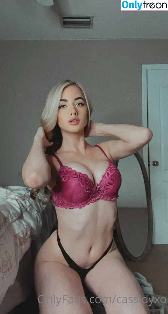 cassidyxo nude photo #0357 (thecassidyxo)