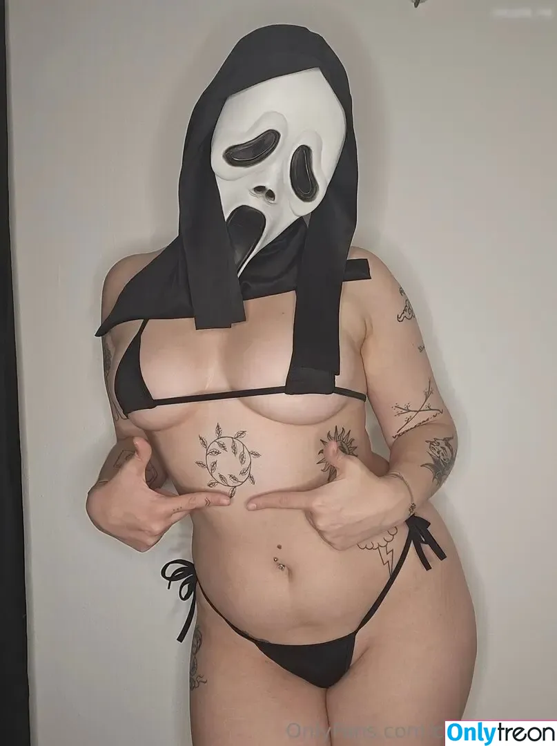 Cassie.Batty nude photo #0073 (LadyMariaNapier)