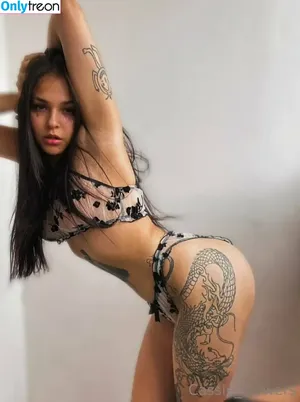 cassie_flower / _cassie_flowers nude photo #0145