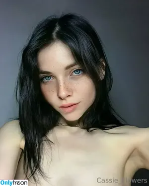 cassie_flower / _cassie_flowers nude photo #0354